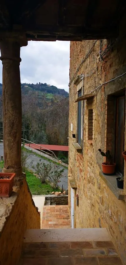 Apartment Appartamento Vacanze Volterra Italy
